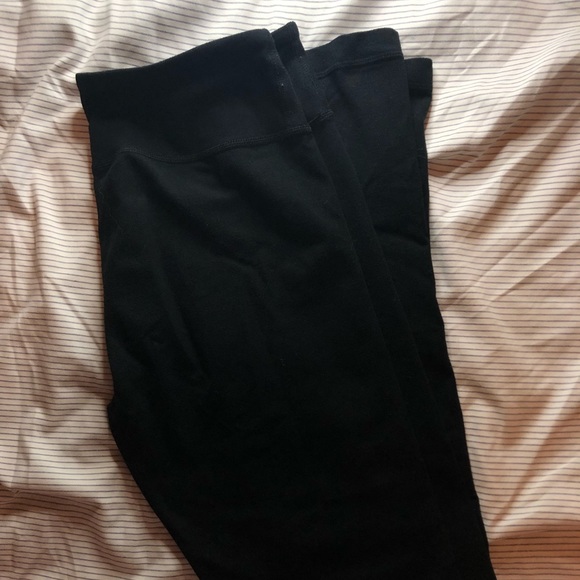 Zella high waisted black leggings - Picture 2 of 3